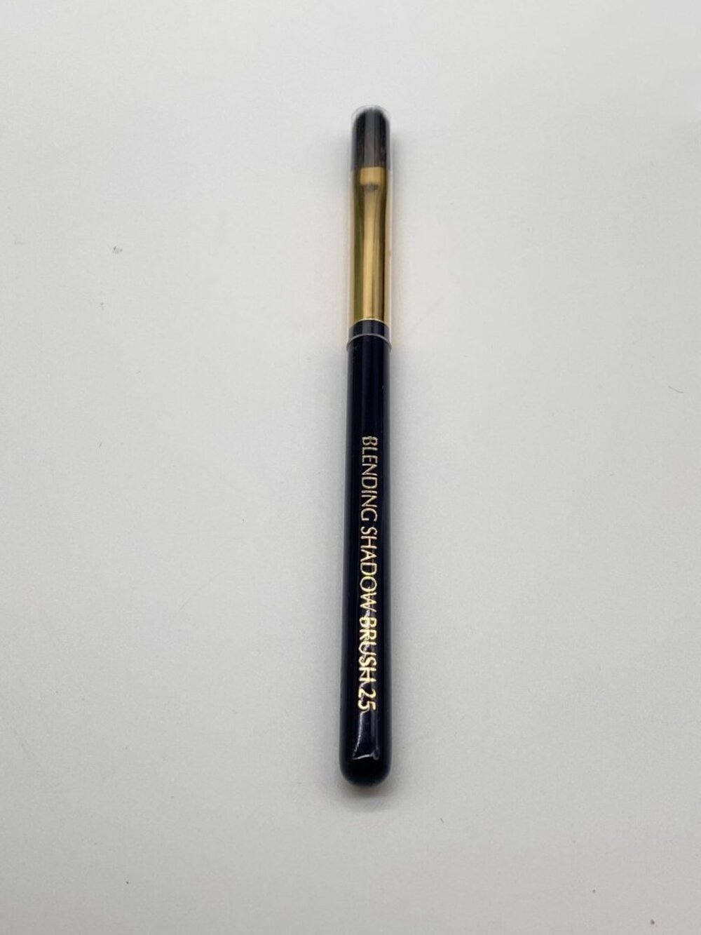 Estee Lauder Blending Shadow Brush 25
